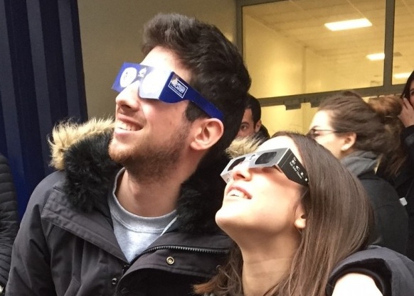Observation de l’éclipse solaire avec les étudiants ISO !
