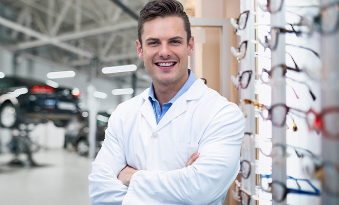 secteur-automobile-opticien-reconversion-temoignage-ISO