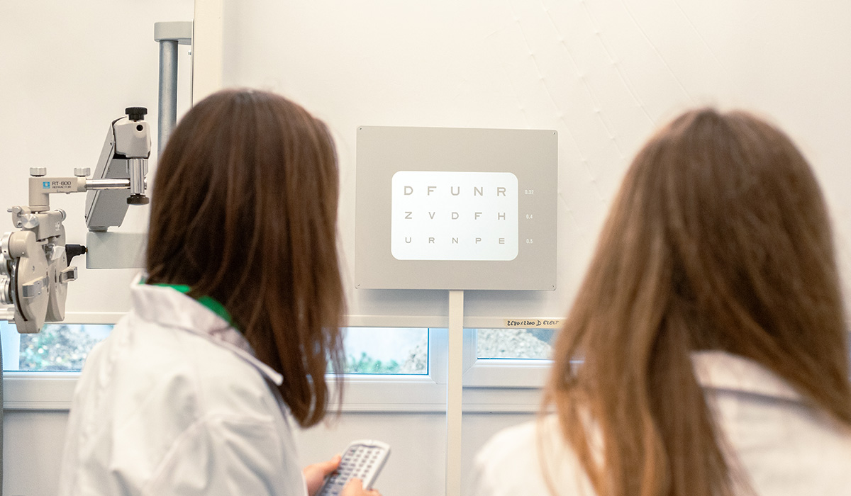 Travaux pratiques d’optique à ISO Grenoble